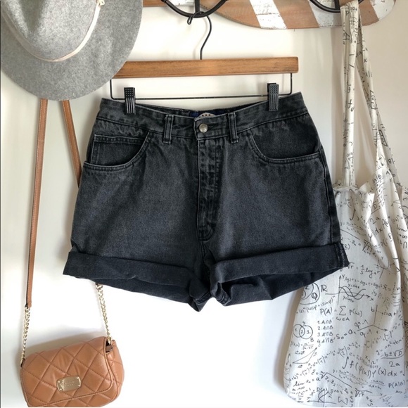 Vintage Mom Jean Shorts - Picture 2 of 8